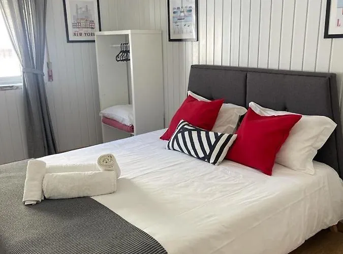 West Coast Guest house 3*